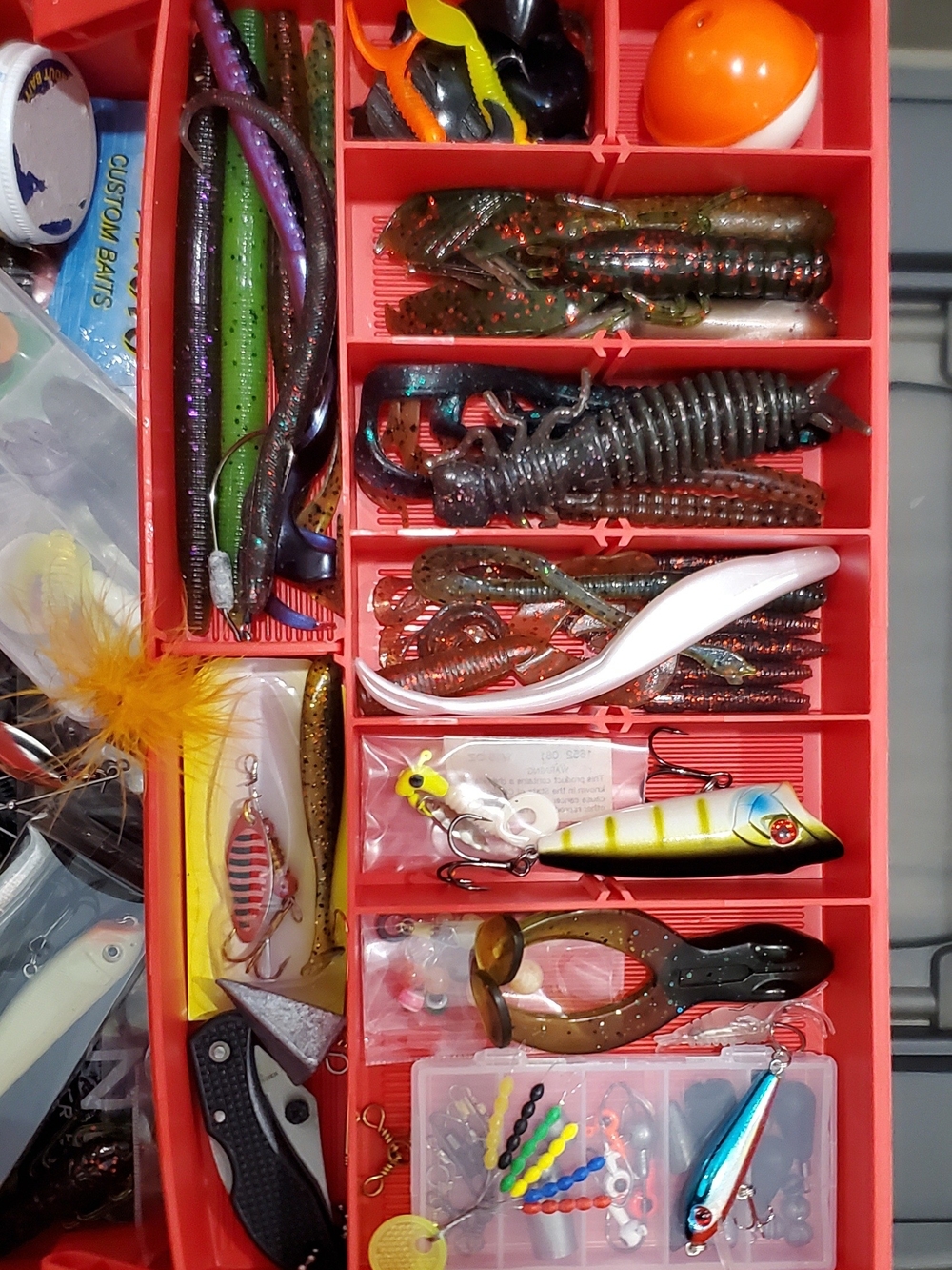 Tackle Box Red - Picture 3 of 5